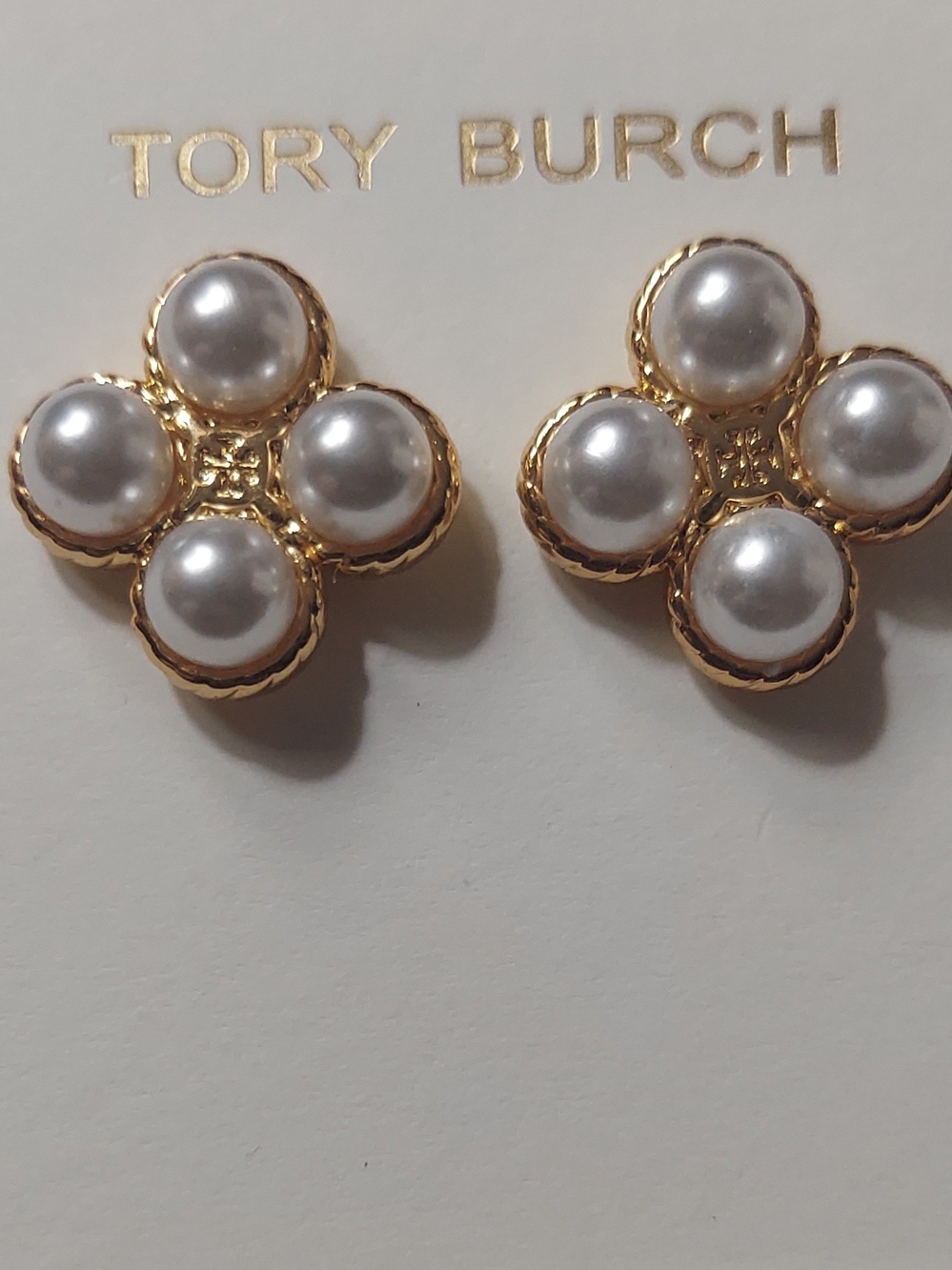 Tory Burch Kira Clover Stud Earring Pearl Cluster Earrings in White & Gold Like